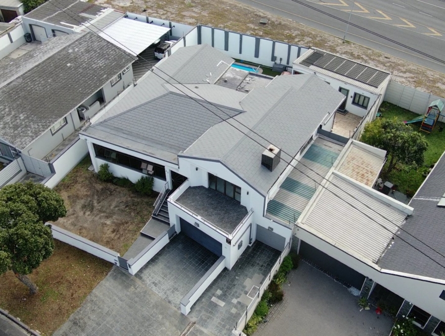 To Let 2 Bedroom Property for Rent in Newfields Western Cape